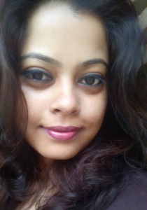 Wearing Oriflame The One Colour Unlimited Lipstick Mocha Intensity