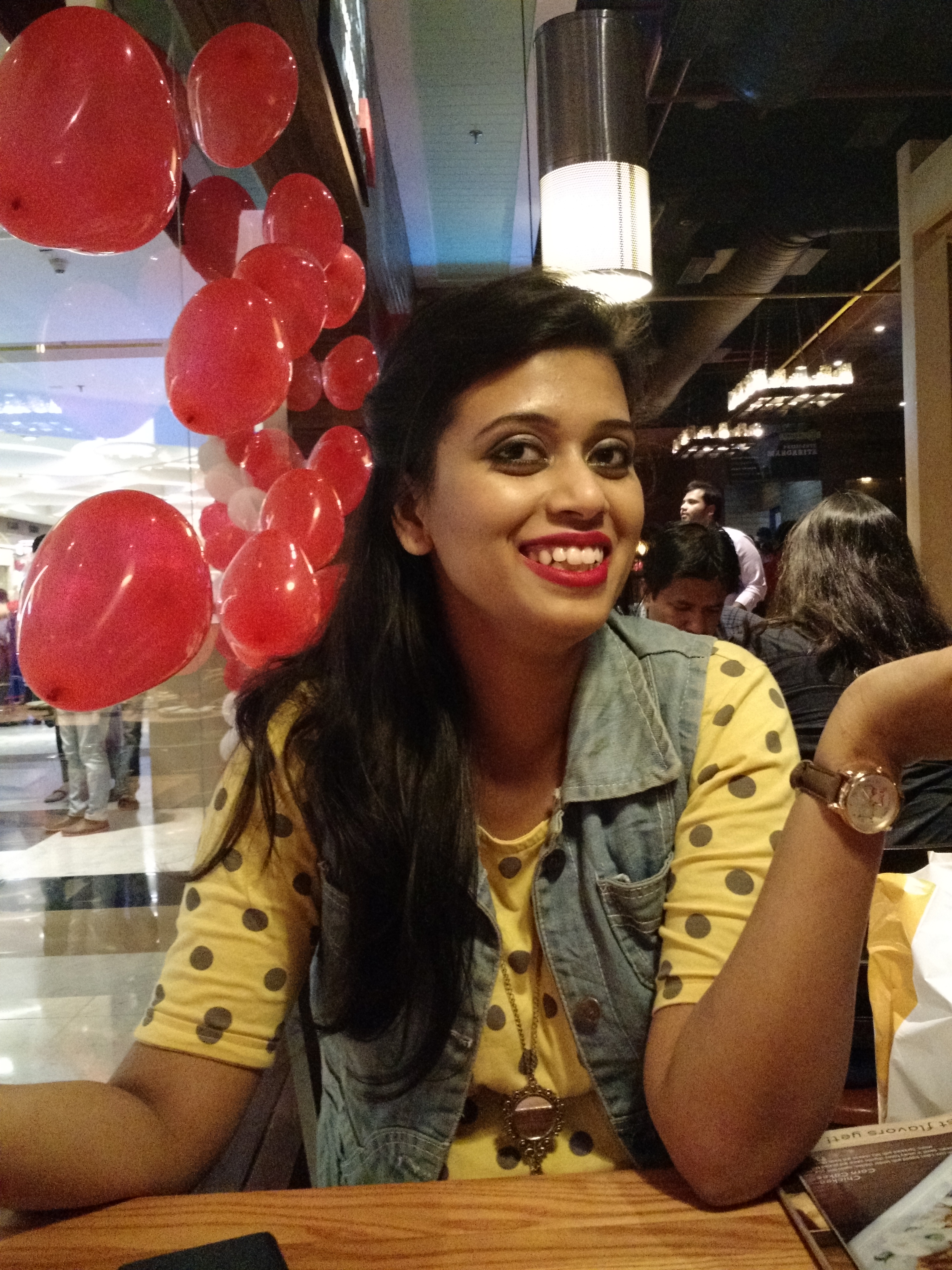 Balloons coming out of Sharmi's ears :D