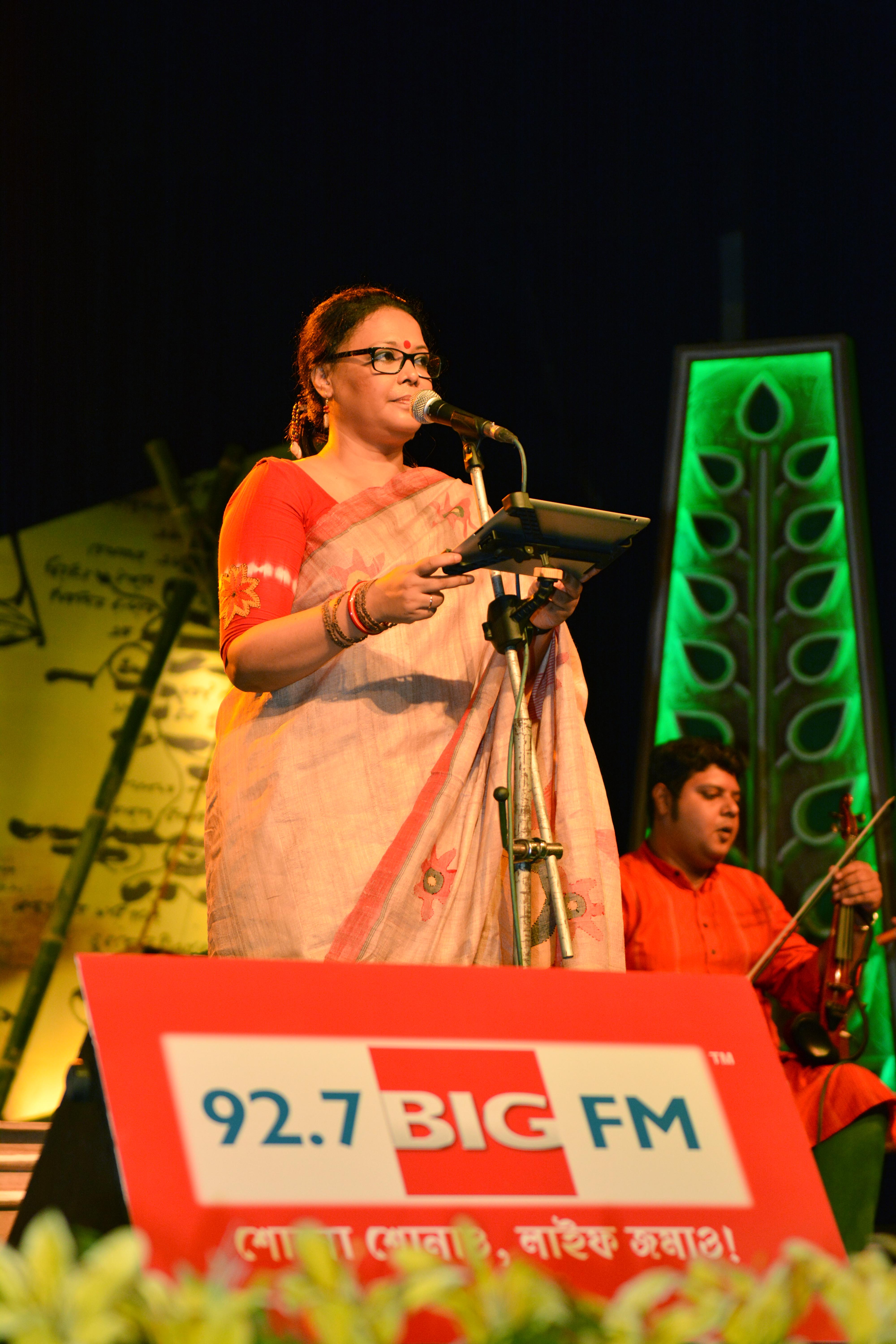 Singer Lopamudra Mitra performing at the event